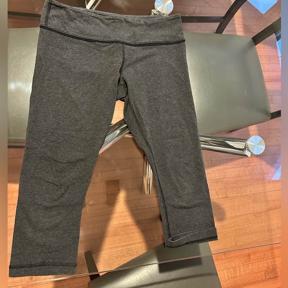 Gray Lululemon leggings. Perfect condition.